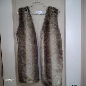 Liz Claiborne Woman's Tan & Brown Faux Fur Cable Knit Sweater Vest NWT Large